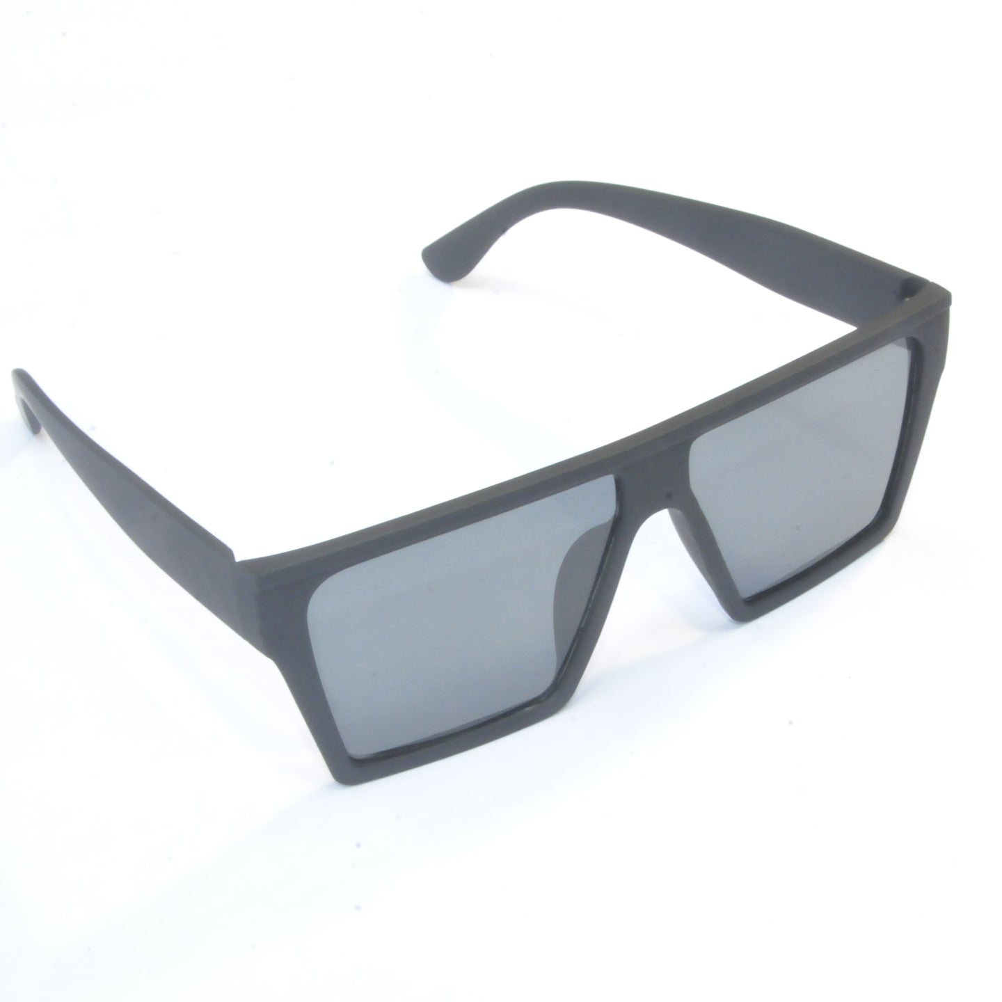 Tredvibe  Black Rectangular Sunglasses Men & Women 1234TD1100