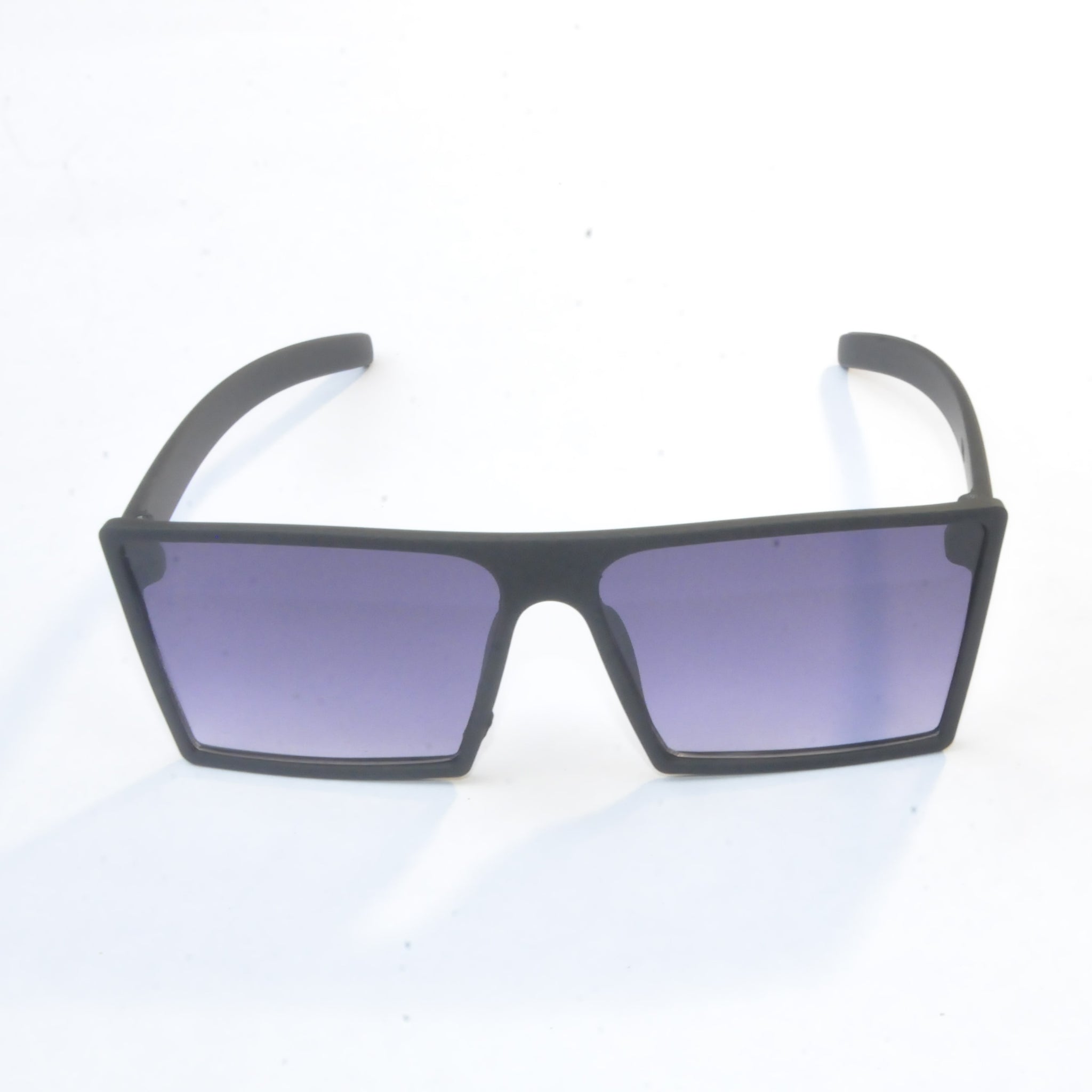 Tredvibe Rectangular Black Volite Sunglassess 20